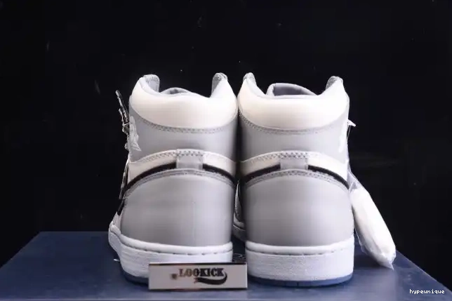 HYPE (DR CN8607-002 Retro 1 DR Jordan box) shoe High x 0407